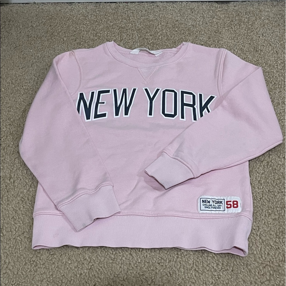 GUC H&M Sweatshirt size 6-8Y